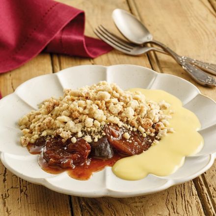 Plum Crumble
