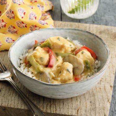 Mini Chicken & Mixed Peppers in Creamy Sauce